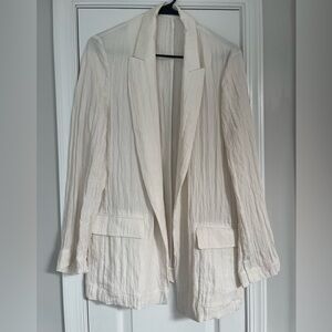 ZARA White crinkle effect Blazer Size Small. Brand new with tags